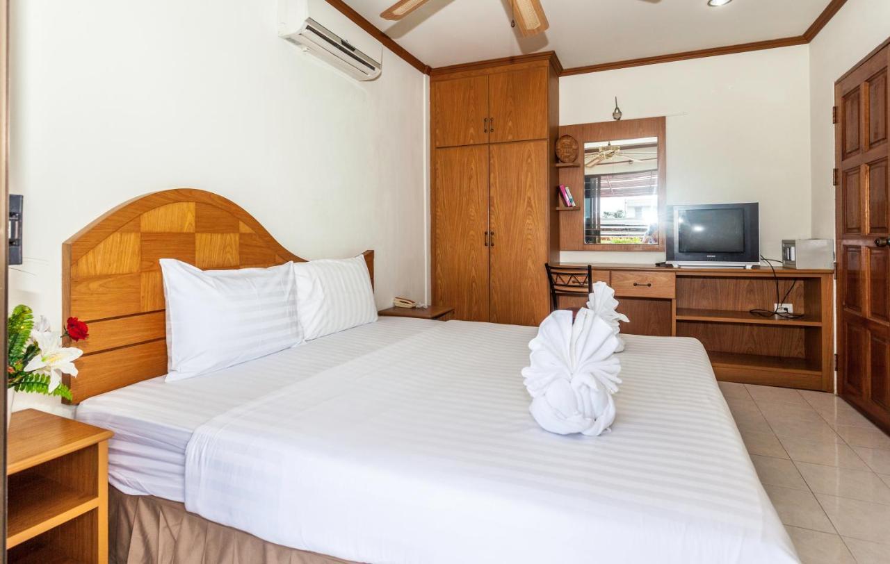Andaman Sea Patong Hotel Exterior photo