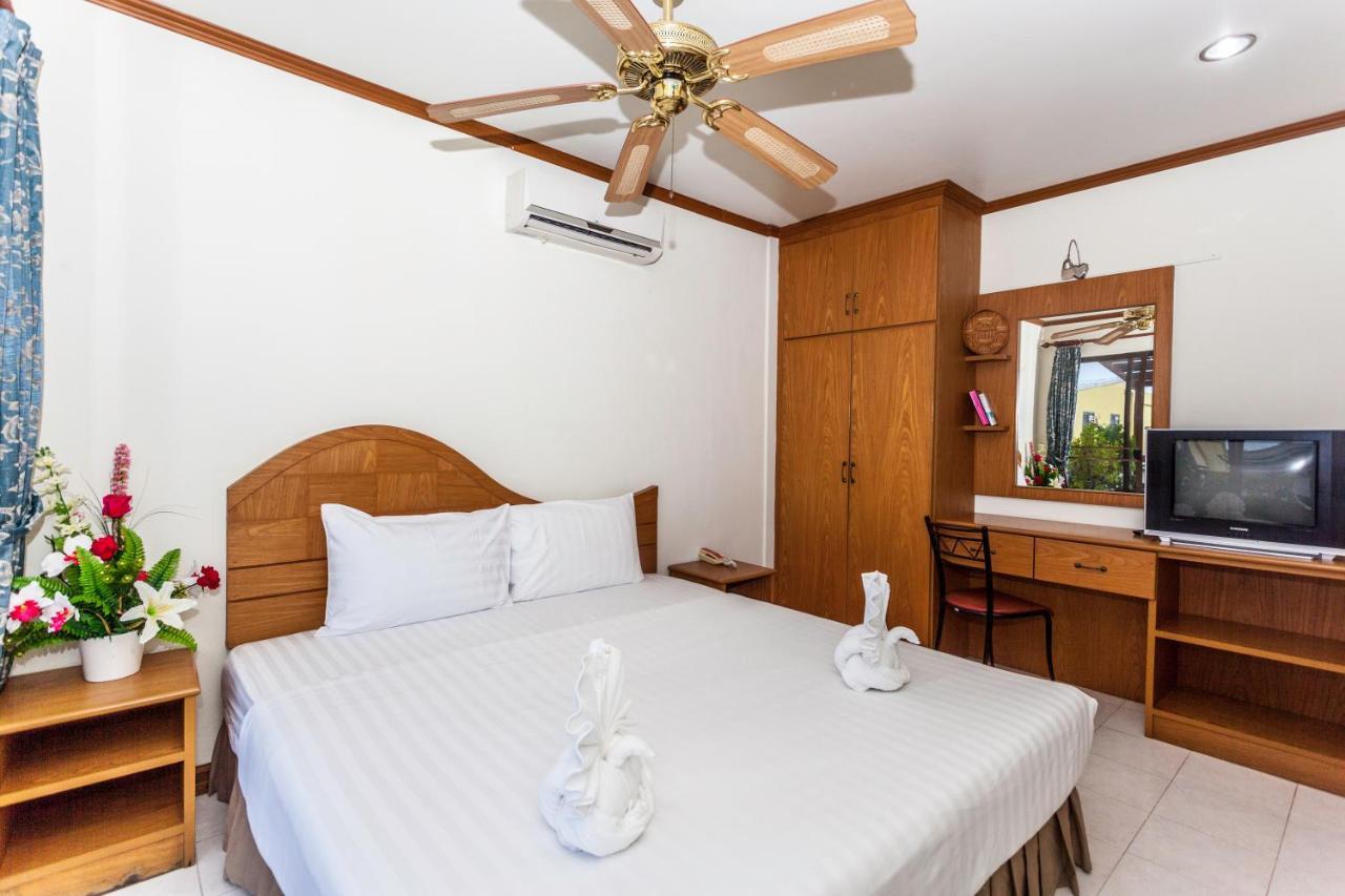 Andaman Sea Patong Hotel Exterior photo